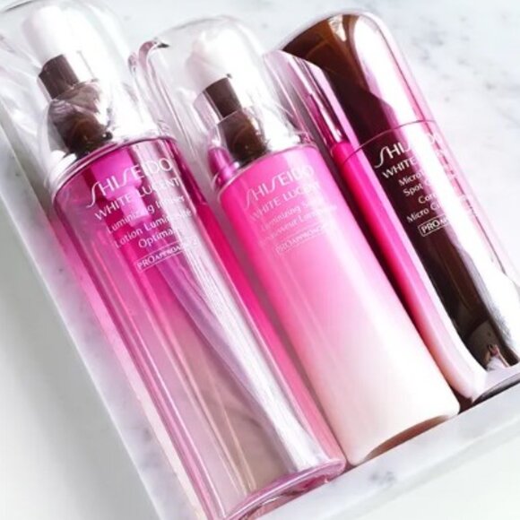 Shiseido White Lucent Luminizing Surge - Picture 7 of 10